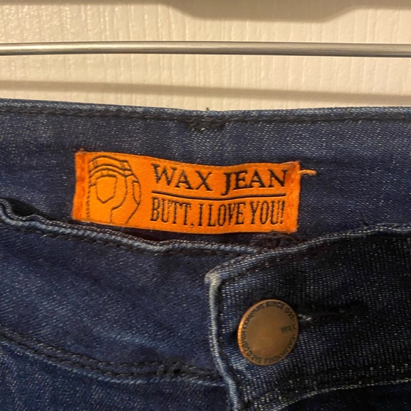 Distressed Wax Jean - Picture 4 of 7